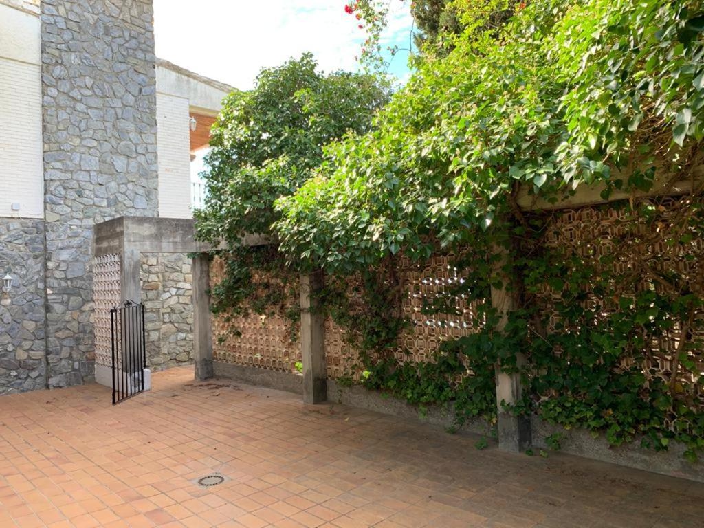 Velez Nazari Los Acantos Almunecar Exterior photo